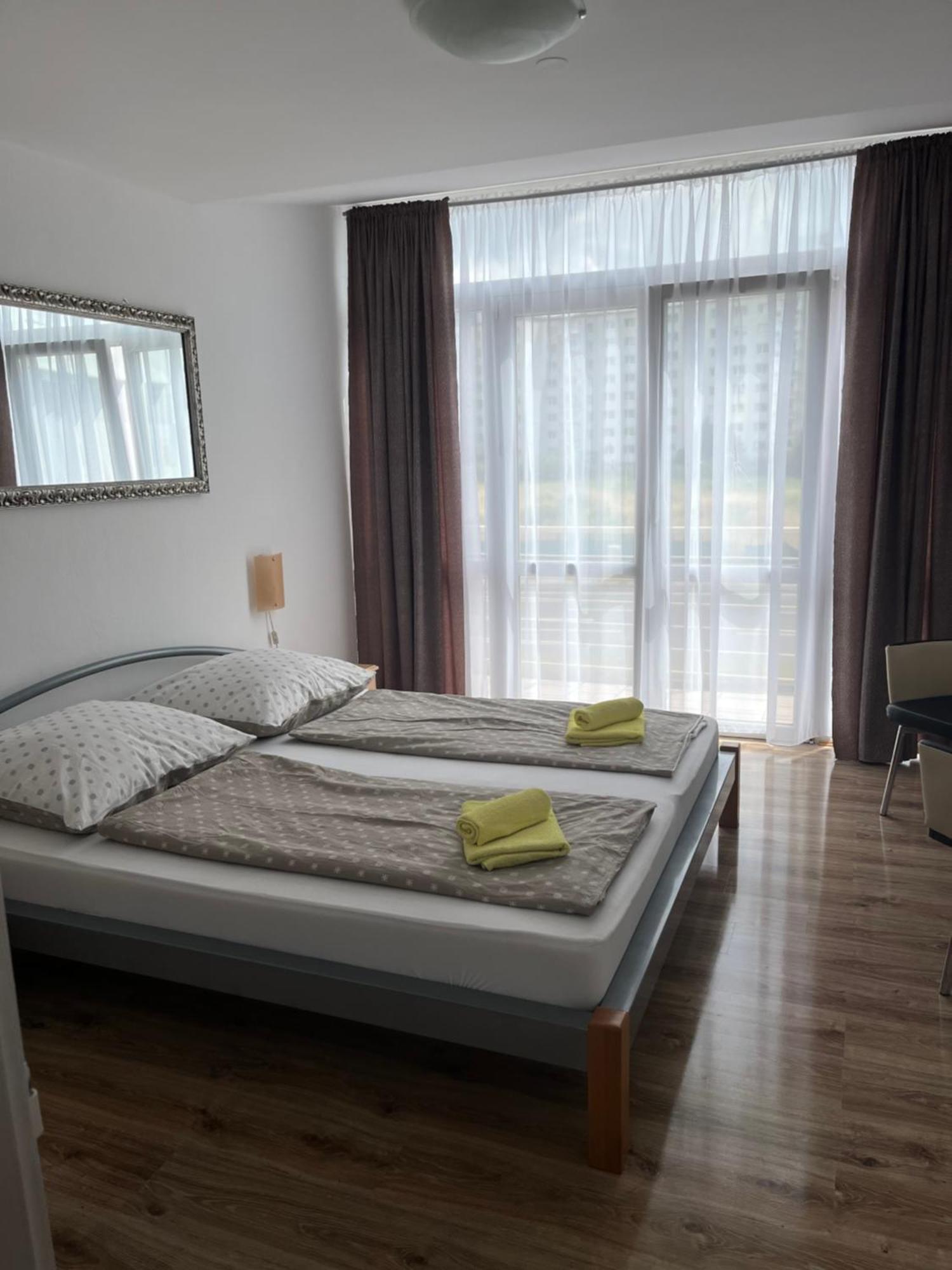 Liptovský Mikuláš Hotel Palazzo מראה חיצוני תמונה