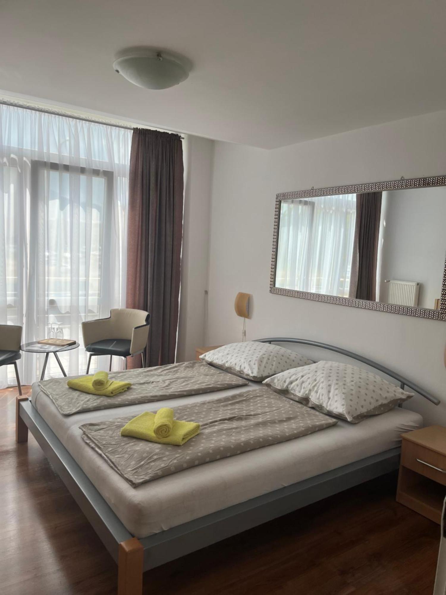 Liptovský Mikuláš Hotel Palazzo מראה חיצוני תמונה